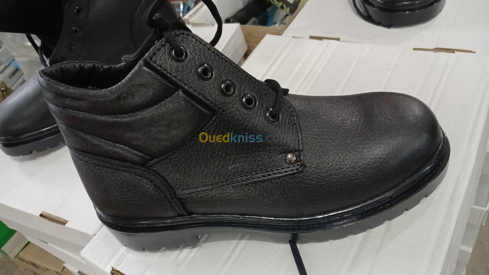 CHAUSSURE DE SECURITE cuir