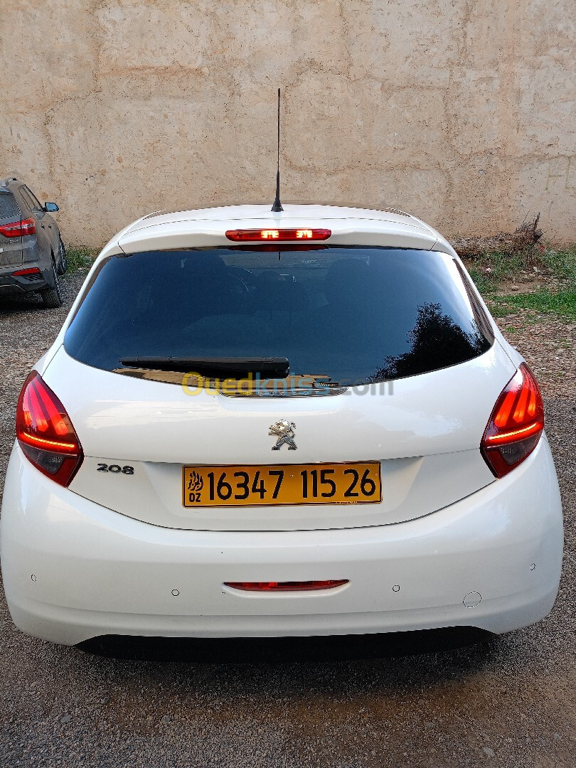 Peugeot 208 2015 Allure Facelift