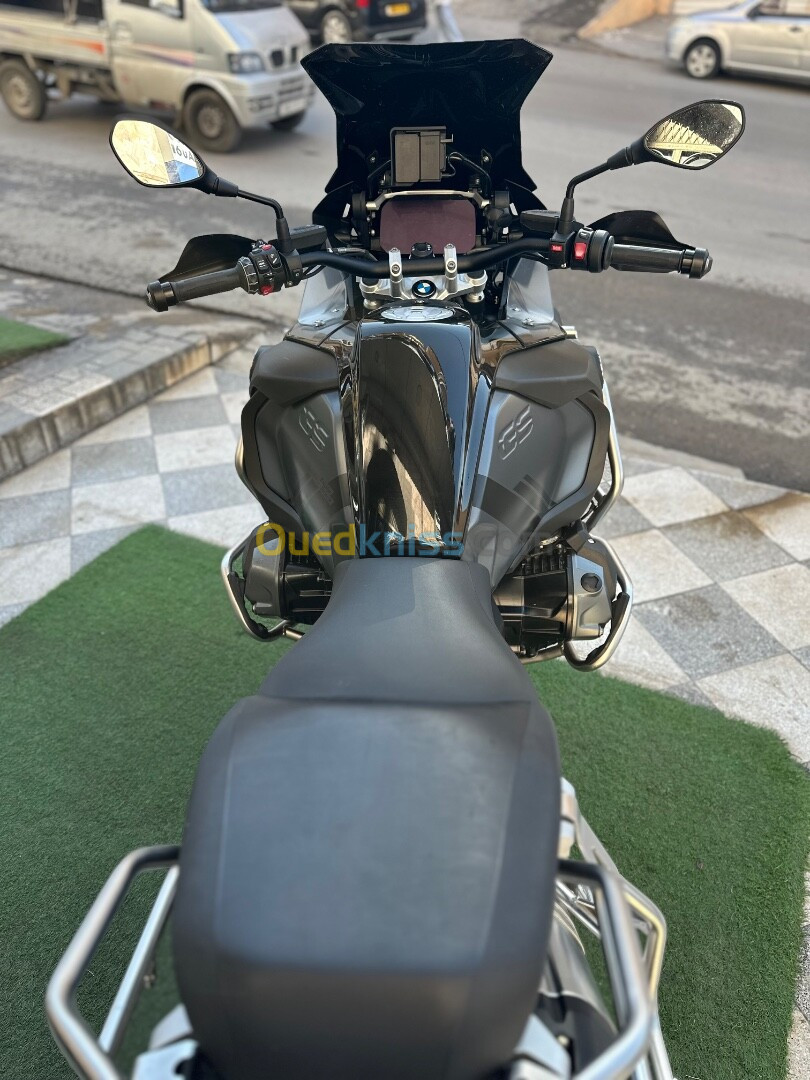 BMW GS 1250 triple black 