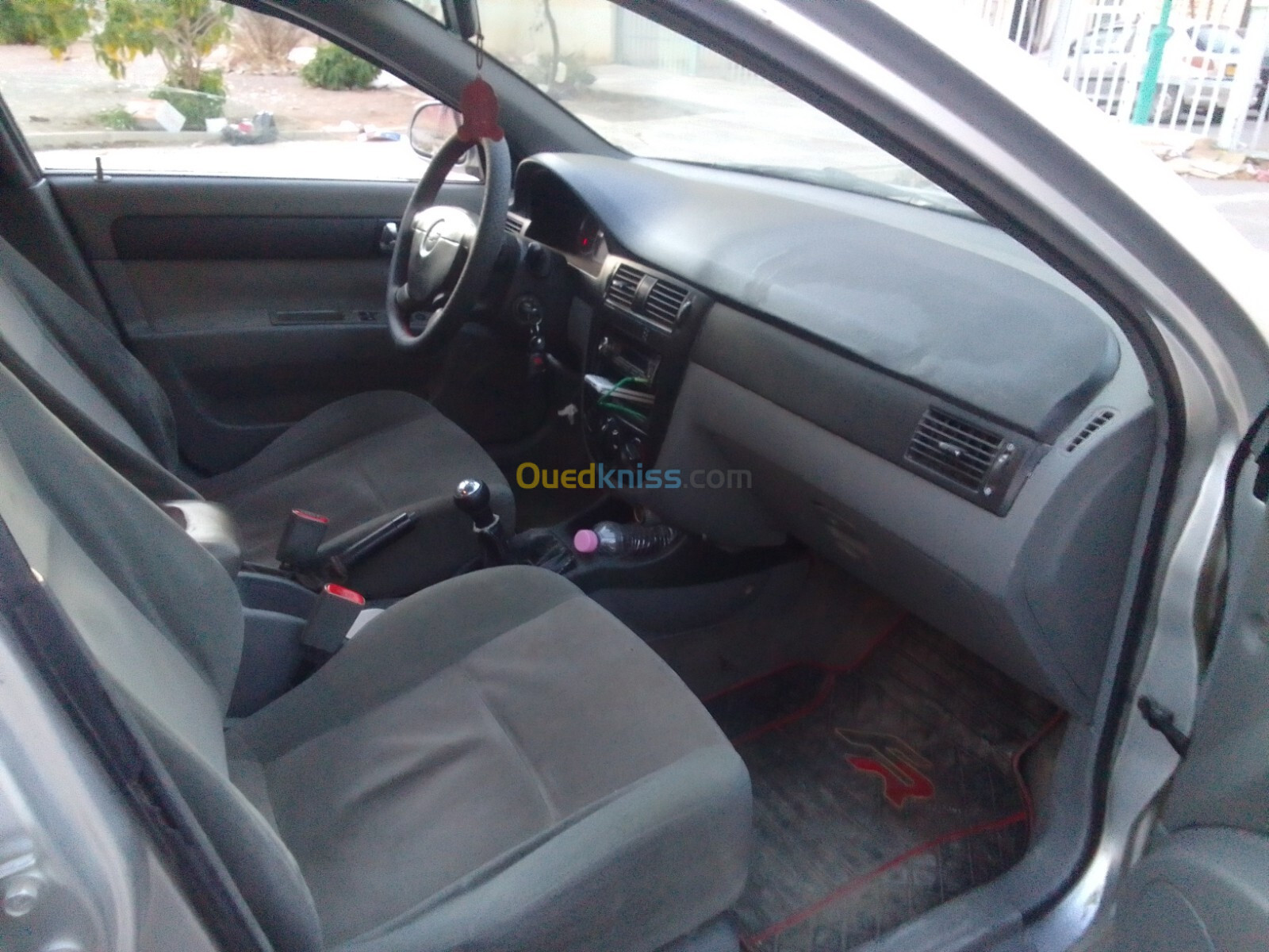 Chevrolet Optra 4 portes 2012 Optra 4 portes