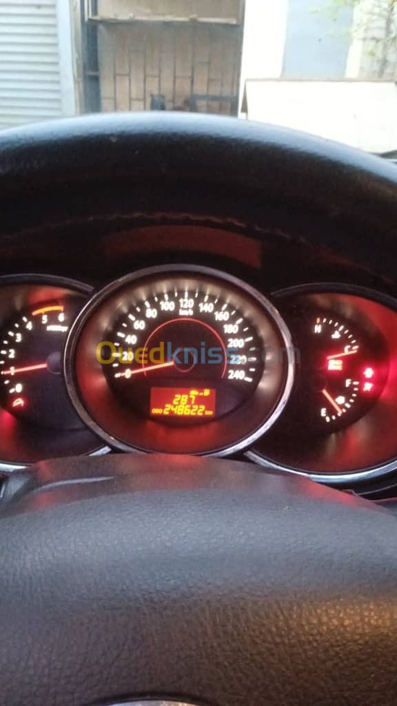 Kia sorento 2012 premium 05 places