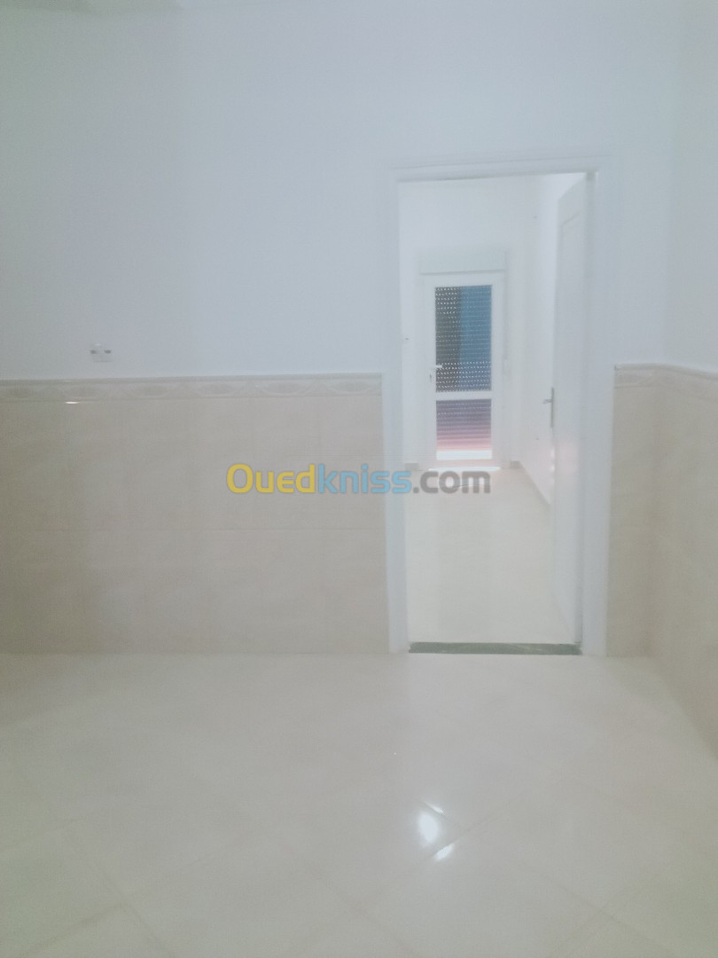 Location Appartement F2 Alger Douera