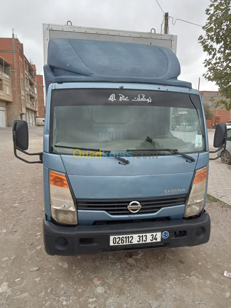 Nissan cabstar 2013