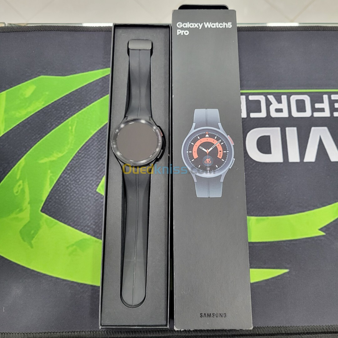 Samsung Galaxy Watch 5 Pro 45MM LTE Black 