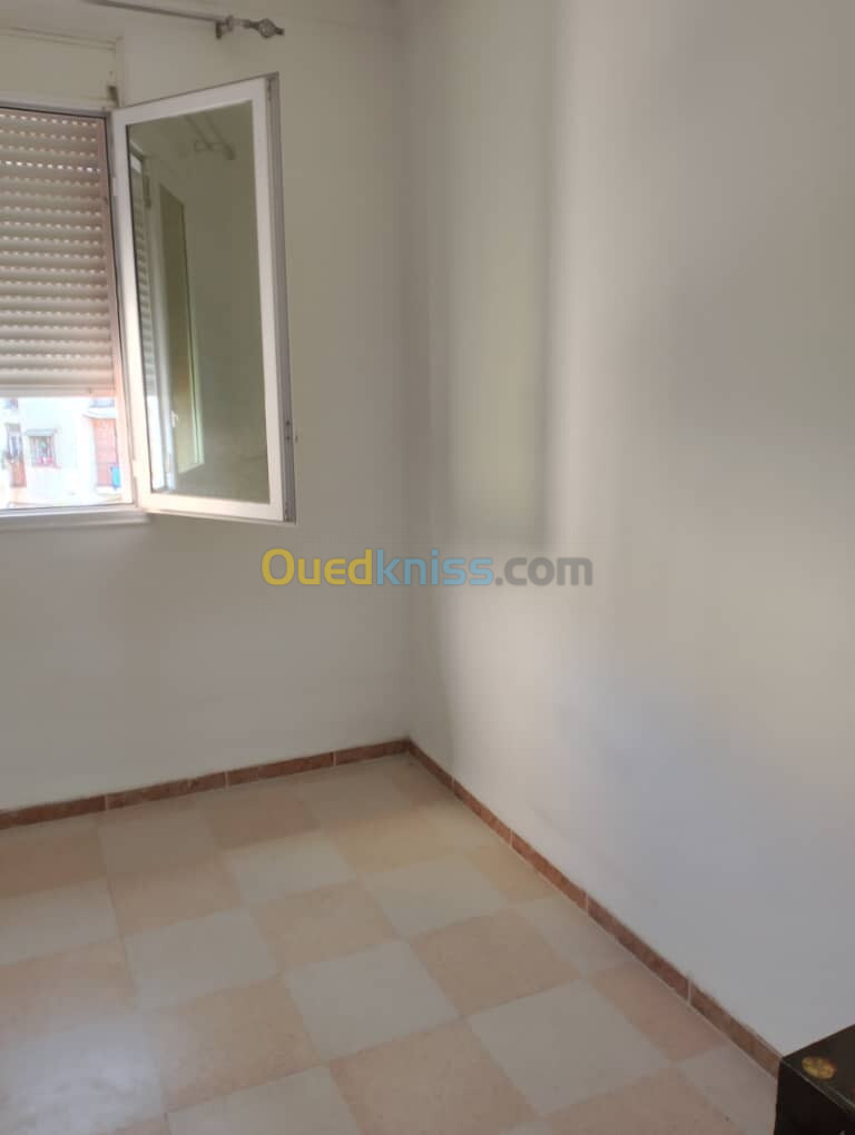 Location Appartement F3 Alger Kouba