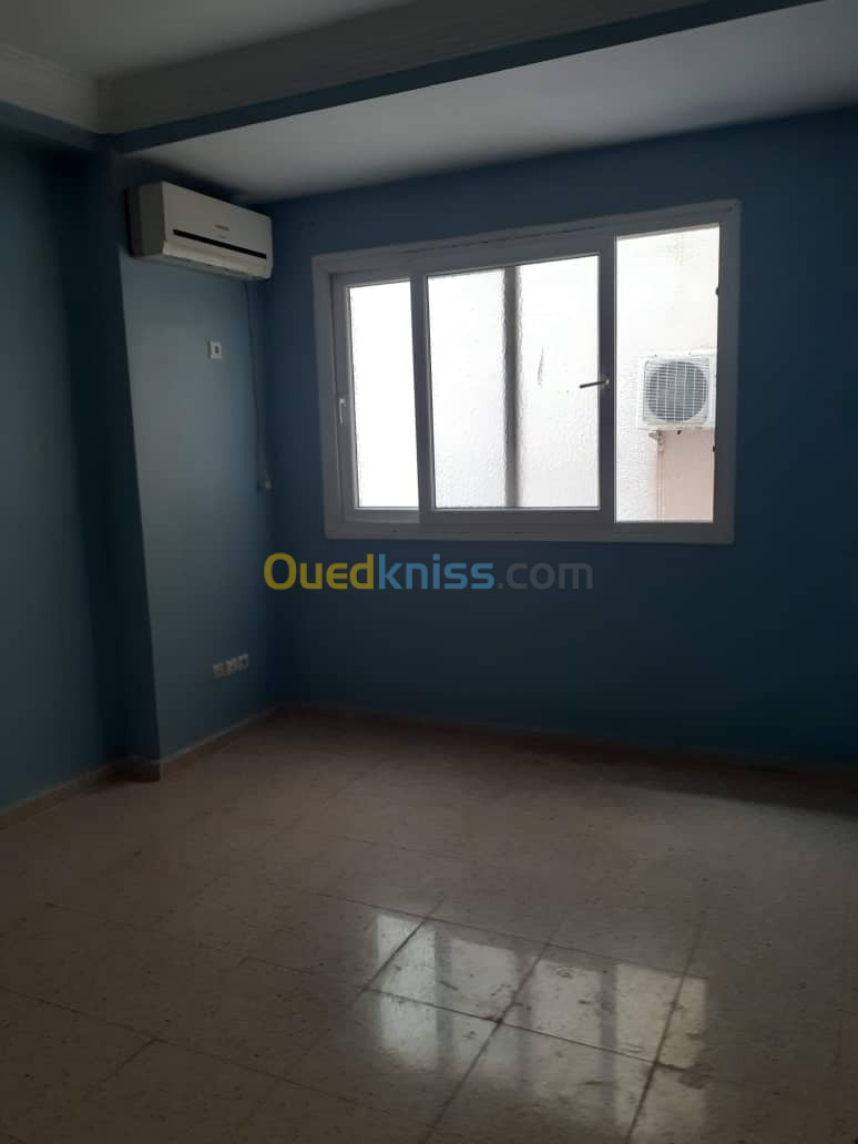 Location Niveau De Villa F3 Alger Ain naadja