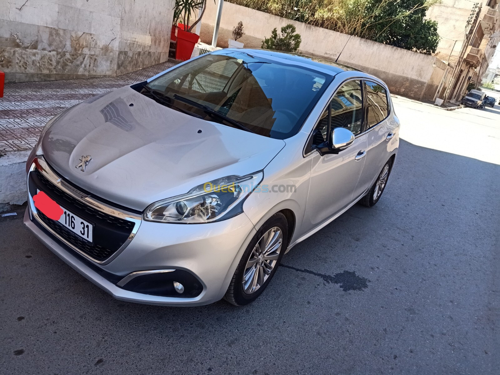 Peugeot 208 2016 Allure Facelift