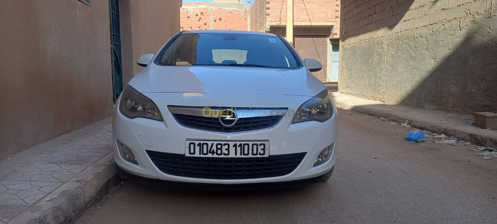 Opel Astra 2010 J