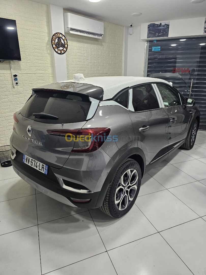 Renault Captur 2024 Intense