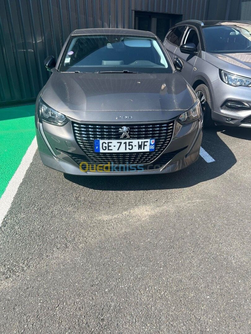 Peugeot 208 2022 