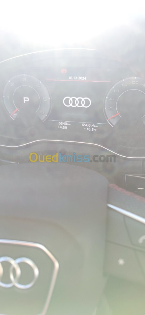 Audi Q5 2023 top