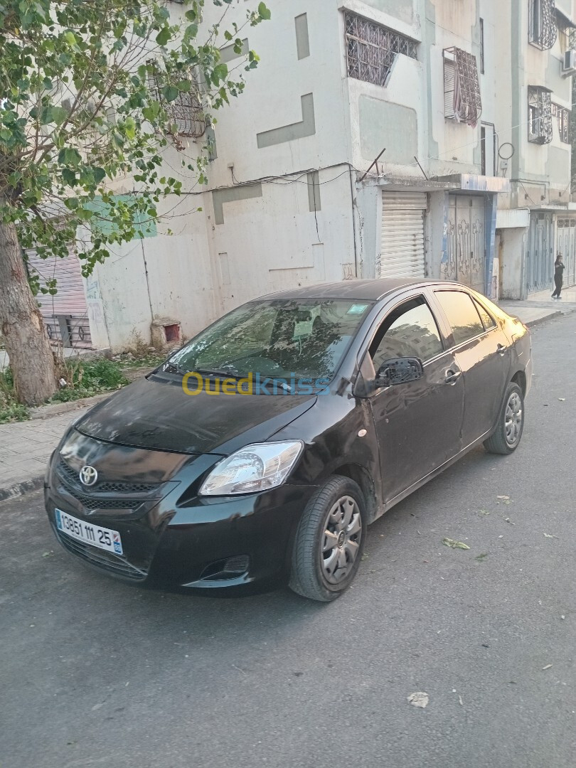 Toyota Yaris Sedan 2011 