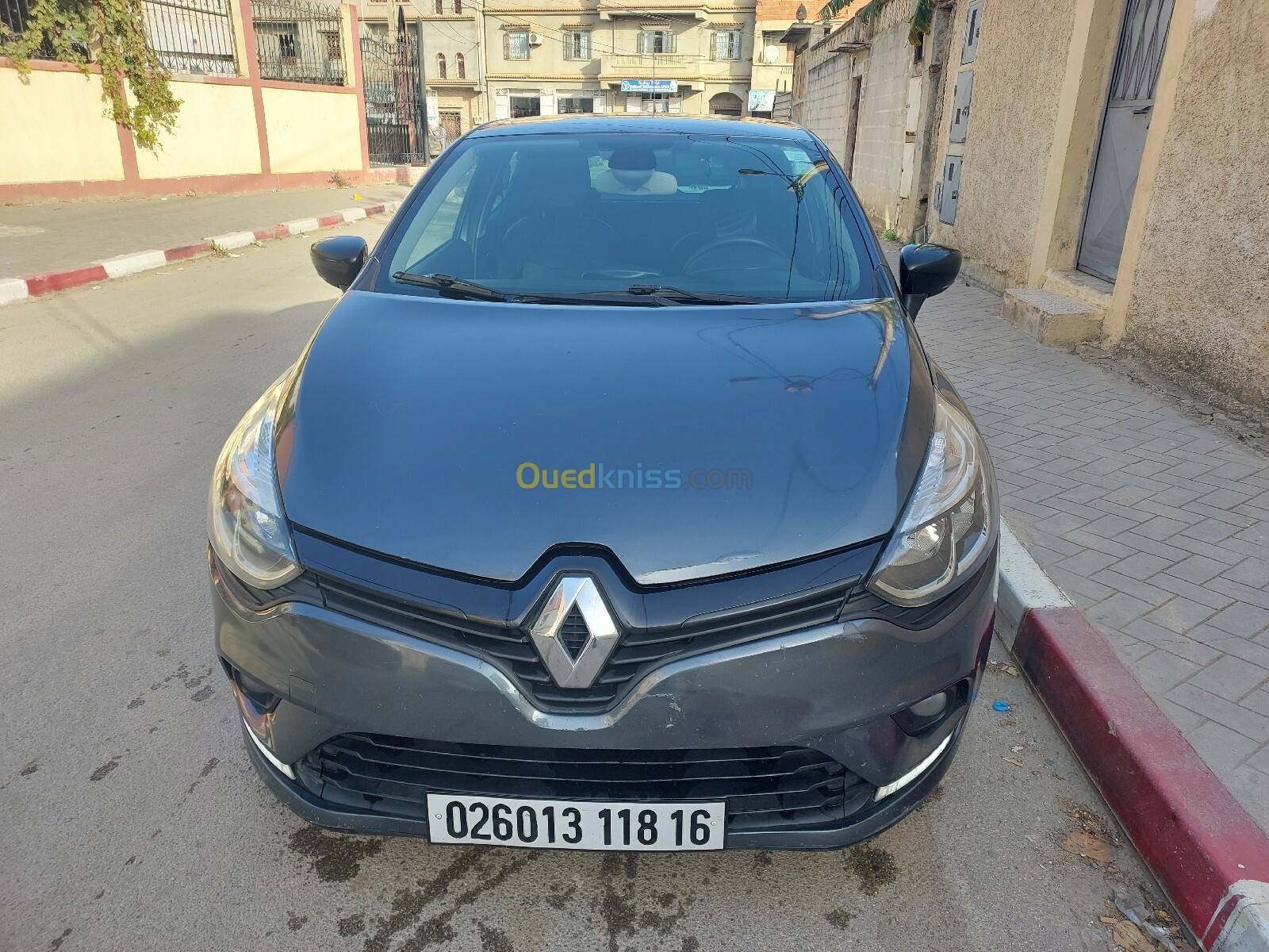 Renault Clio 4 2018 Limited 2