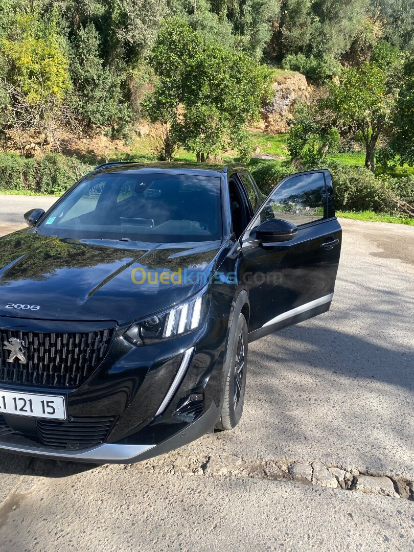 Peugeot 2008 2021 GT