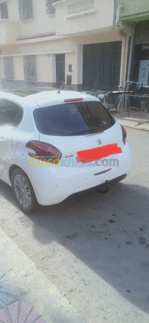 Peugeot 208 2019 Allure