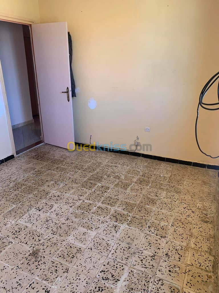 Vente Appartement F3 Mostaganem Kheireddine