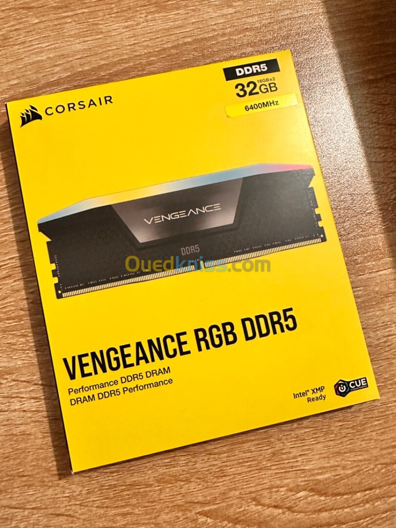 Mémoire DDR5 32 Go (2 x 16 Go) 6400 MHz Vengeance RGB de Corsair pour PC