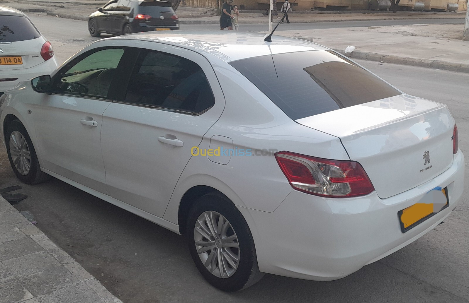 Peugeot 301 2013 Allure