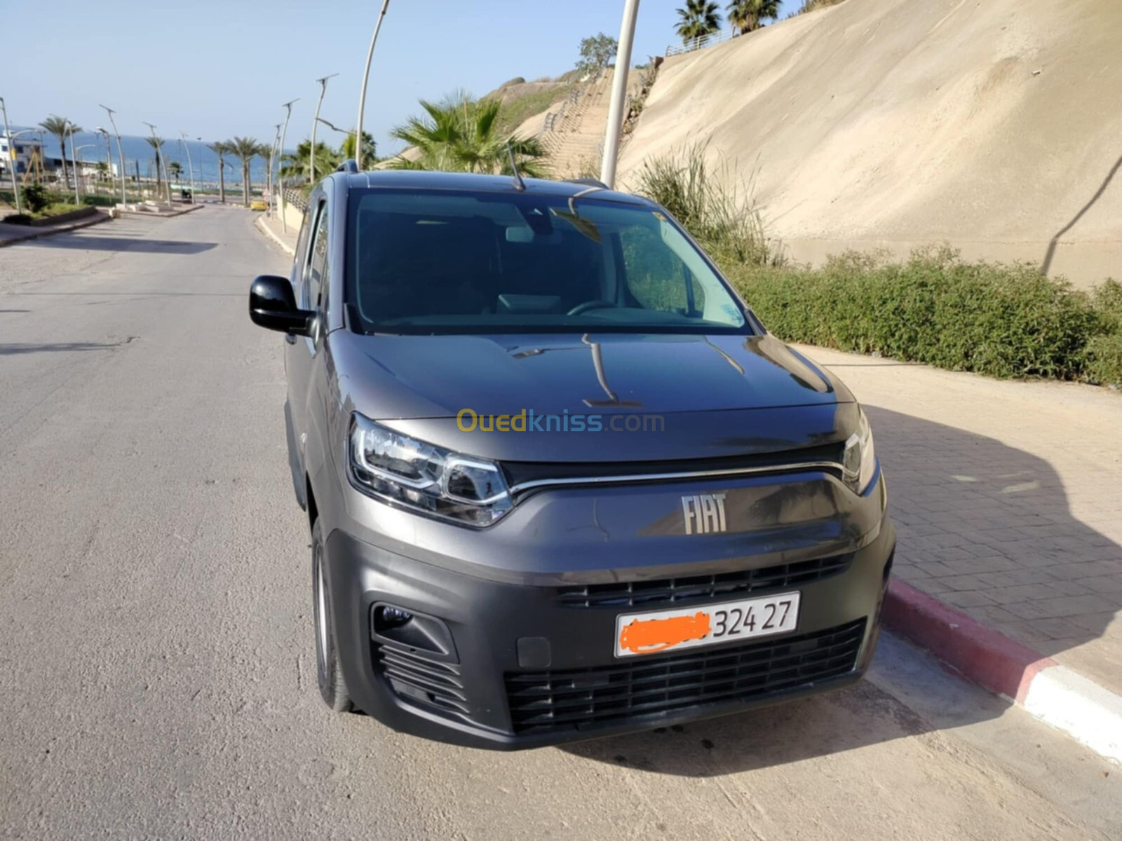 Fiat Doblo 2024 إيطالية