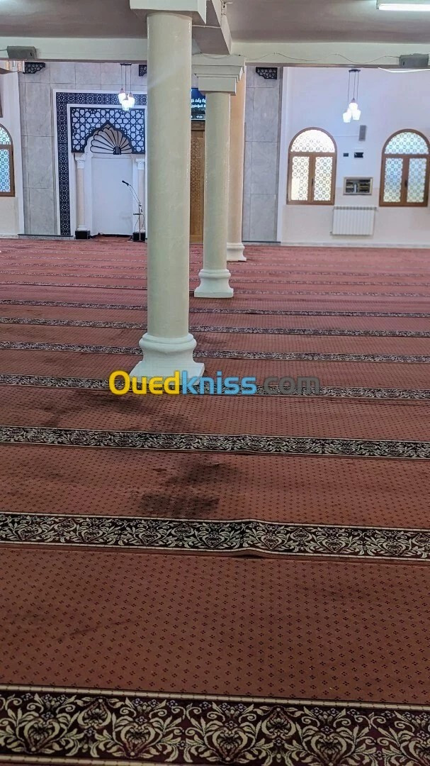 Nettoyage tapis mosquée تنظيف سجاد المساجد