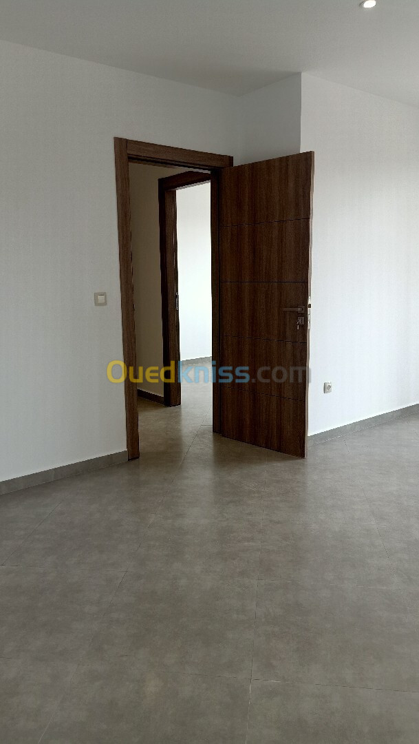 Location Appartement F5 Alger Birkhadem