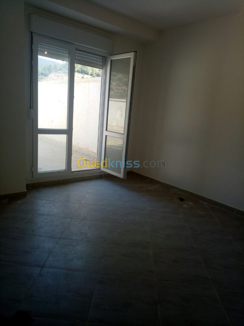 Location Appartement F2 Béjaïa El kseur