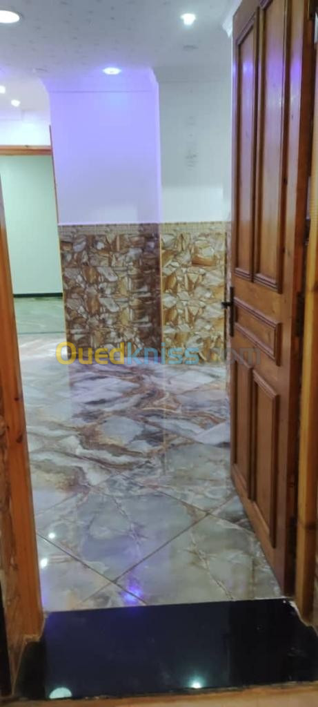 Vente Appartement F3 Chlef Sidi abderrahmane