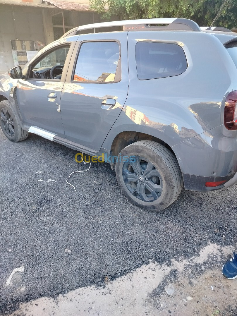 Dacia Dustre 2023 Exstram