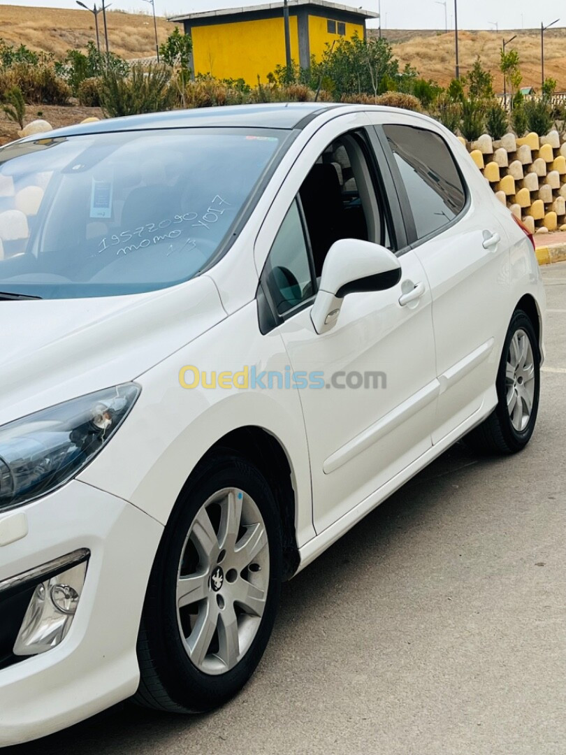 Peugeot 308 2012 