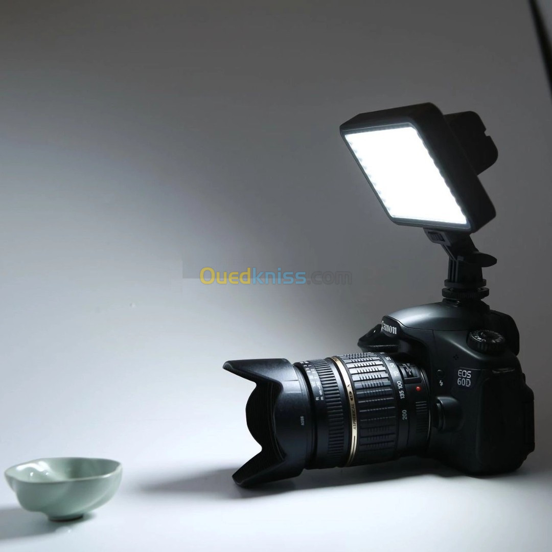 Panneau LED VIDEO LED LIGHT DC-520 Pour Studio