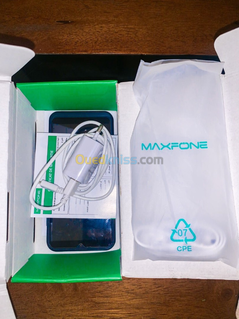 Maxfone MF1