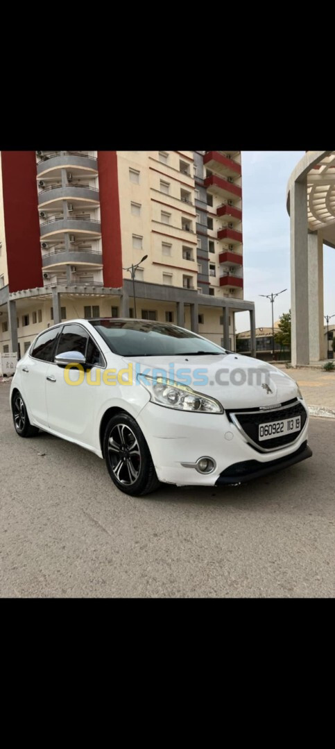 Peugeot 208 2013 208