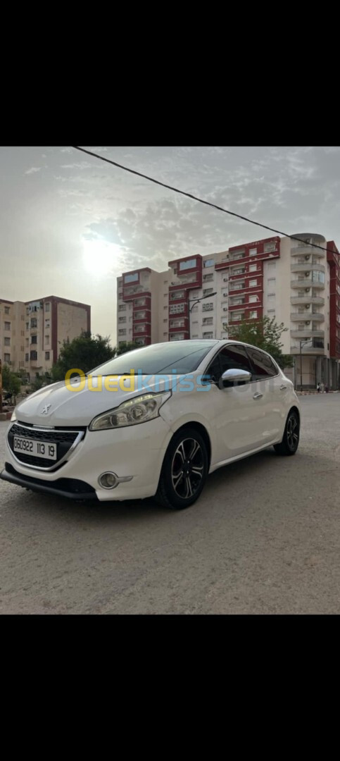 Peugeot 208 2013 208