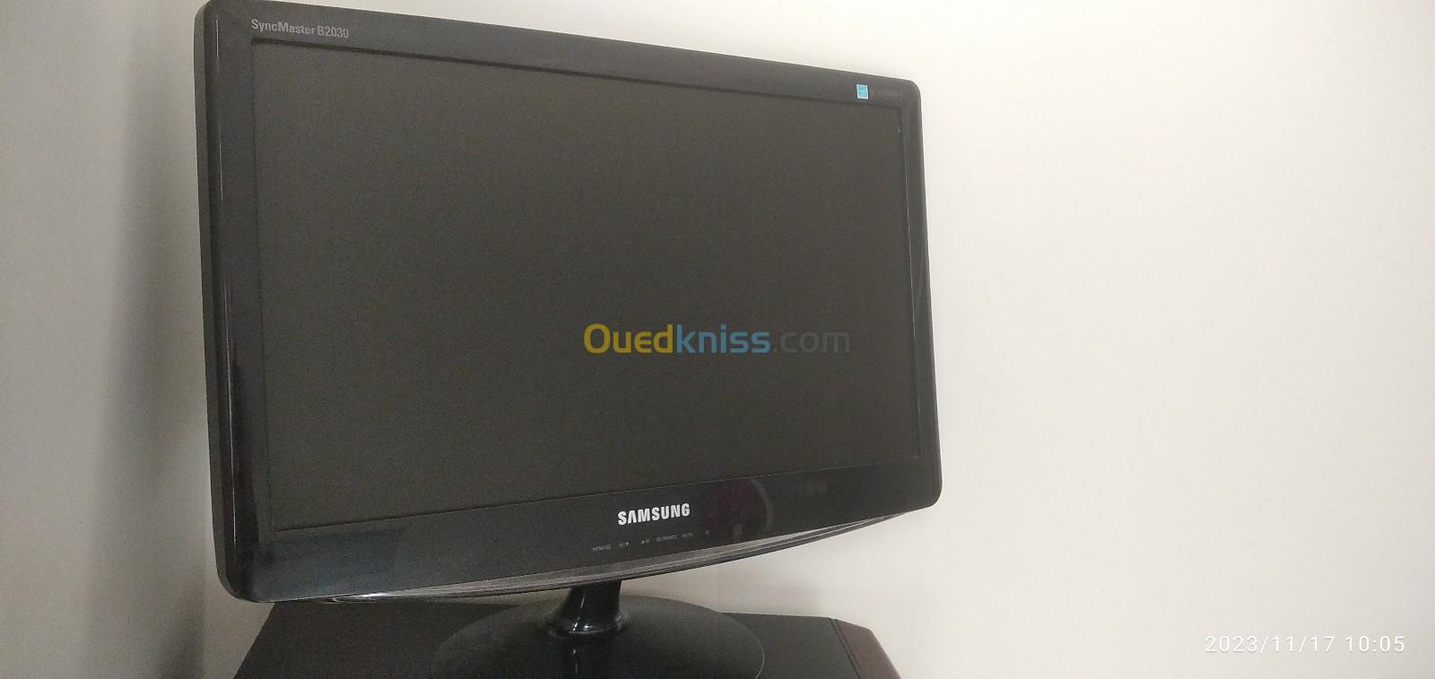 Ecran de bureau samsung 17"