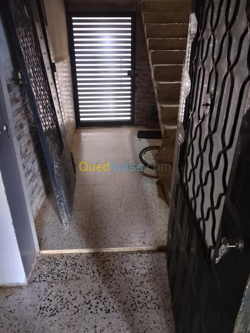 Location Niveau De Villa F4 Alger Khraissia