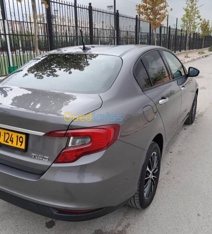 Fiat Tipo 2024 Urbain +