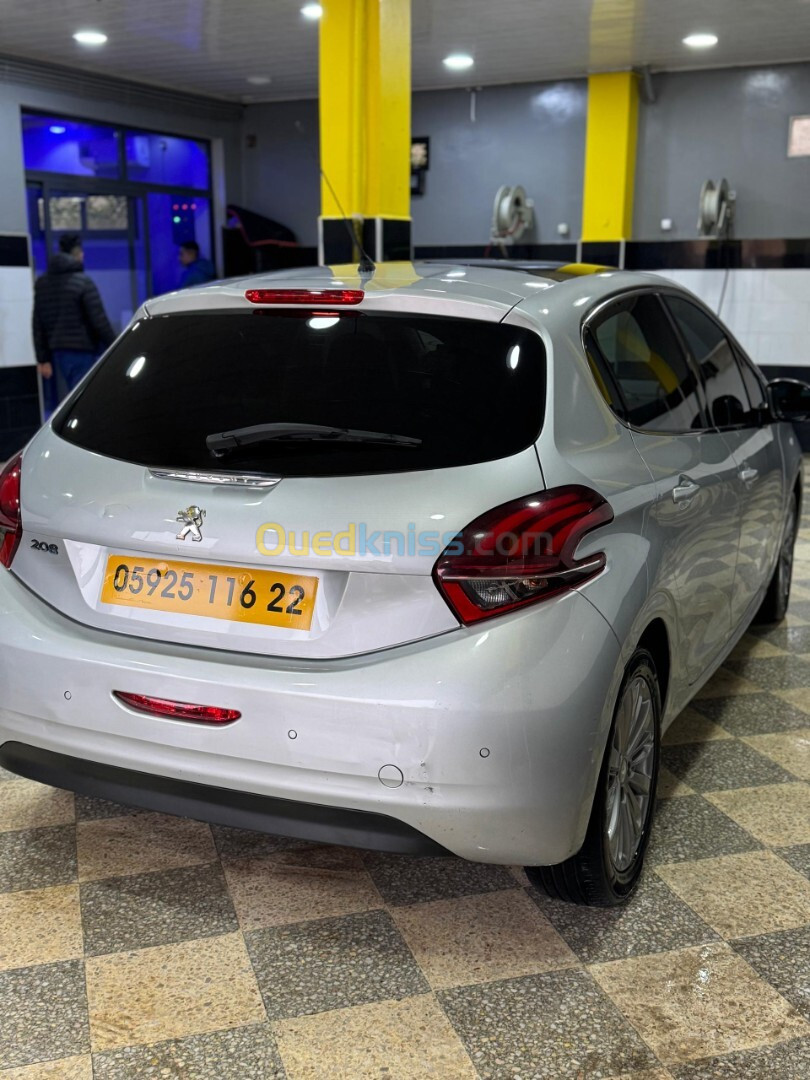 Peugeot 208 2016 Allure Facelift