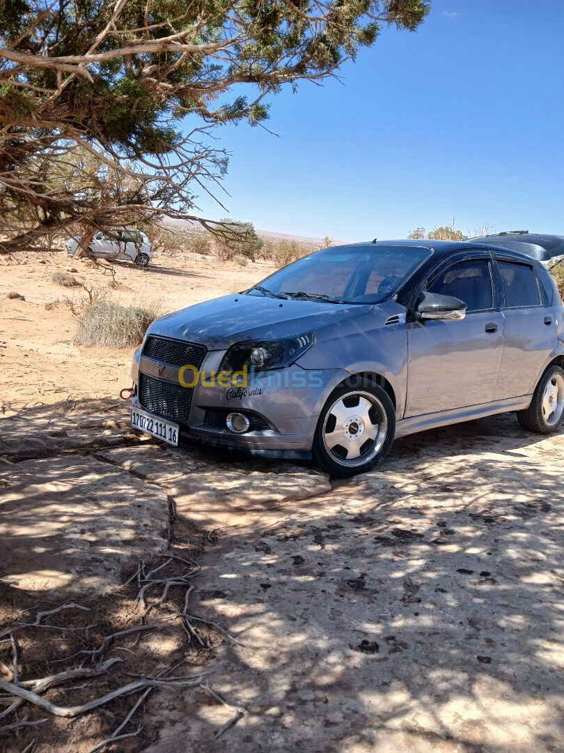 Chevrolet Aveo 5 portes 2011 Sport