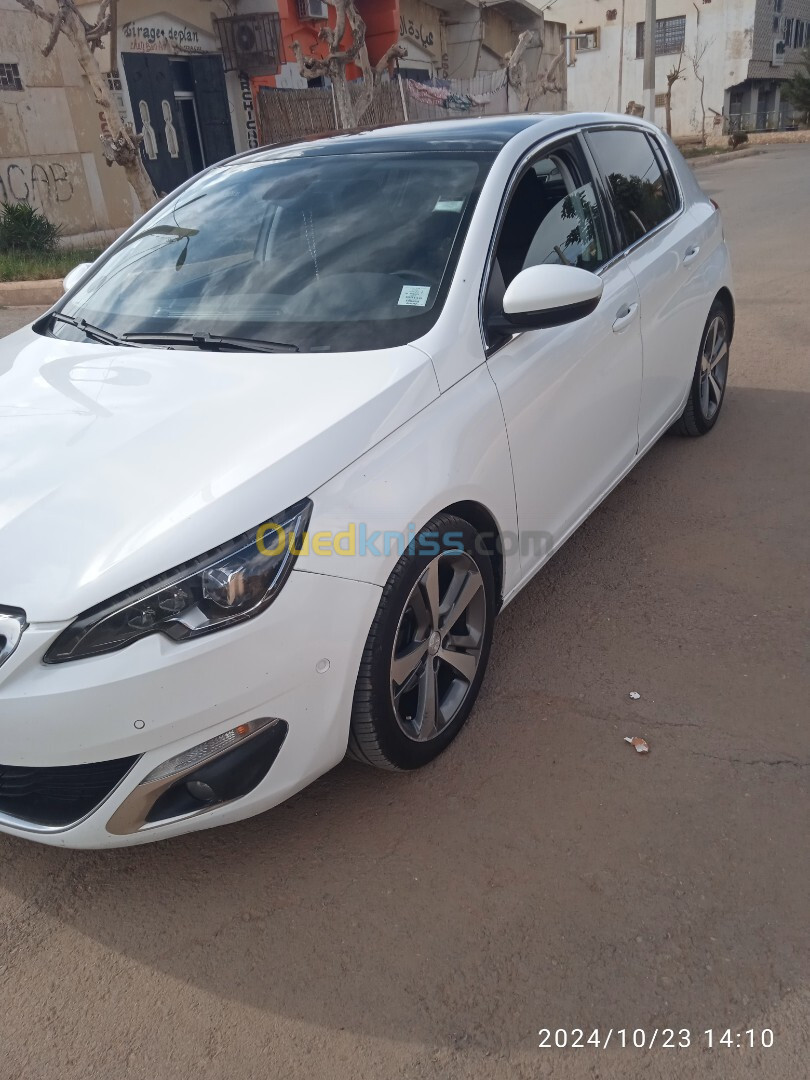 Peugeot 308 2015 Allure