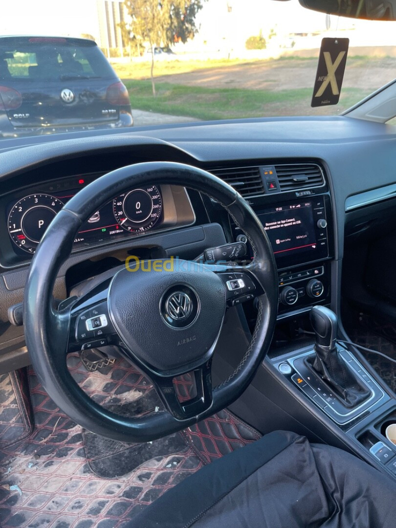 Volkswagen Golf 7 2018 Carat