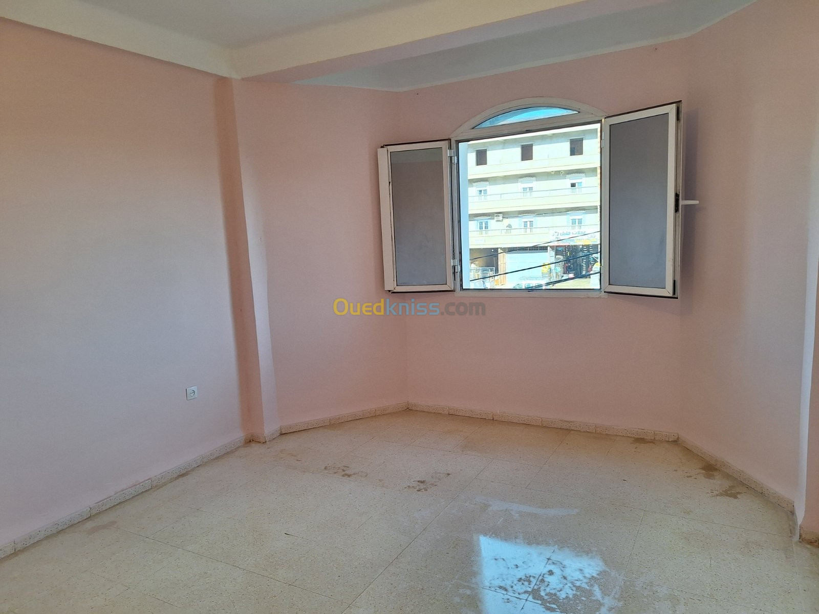 Location Appartement F2 Alger Douera