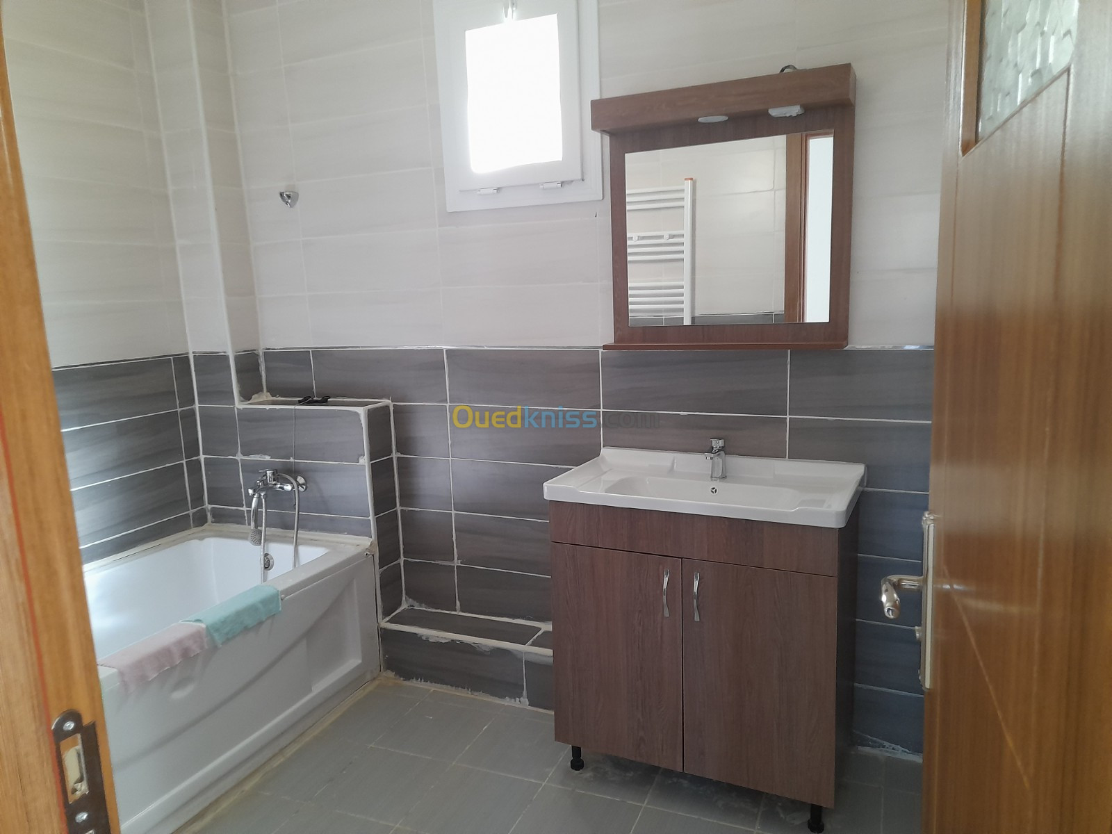 Location Appartement F5 Alger Mahelma