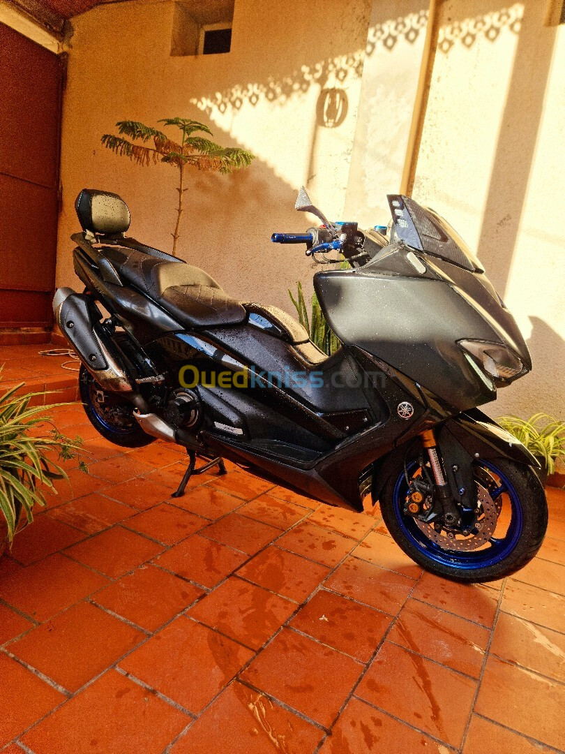 Yamaha Tmax dx 2020