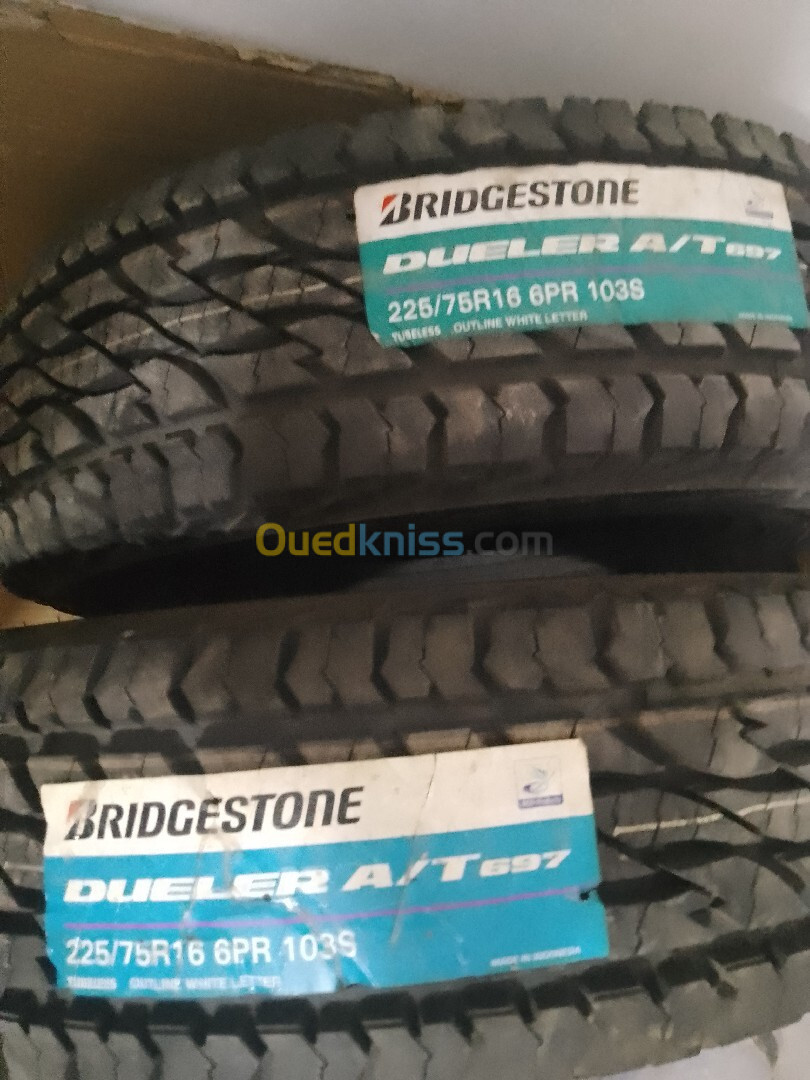 BRIDGESTONE 225/75/16 AT