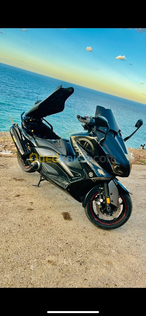 Yamaha Tmax 