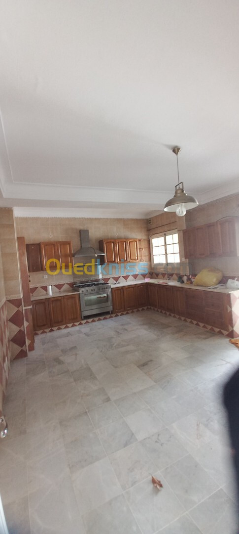 Location Appartement F4 Alger Birkhadem