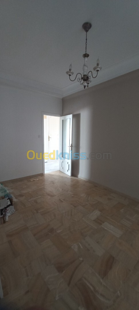 Location Appartement F4 Alger Birkhadem