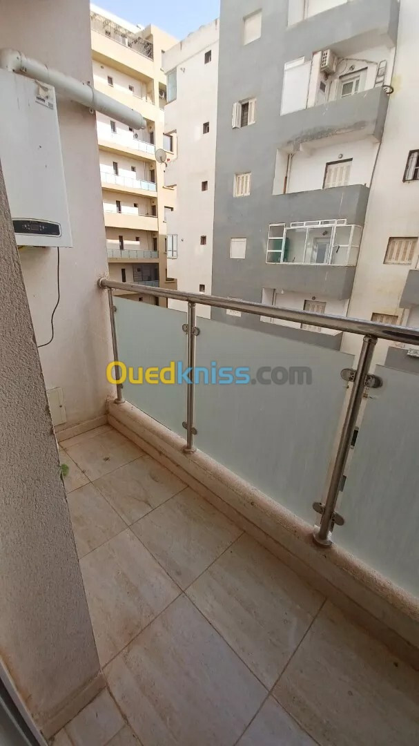 Location Appartement F3 Oran Bir el djir