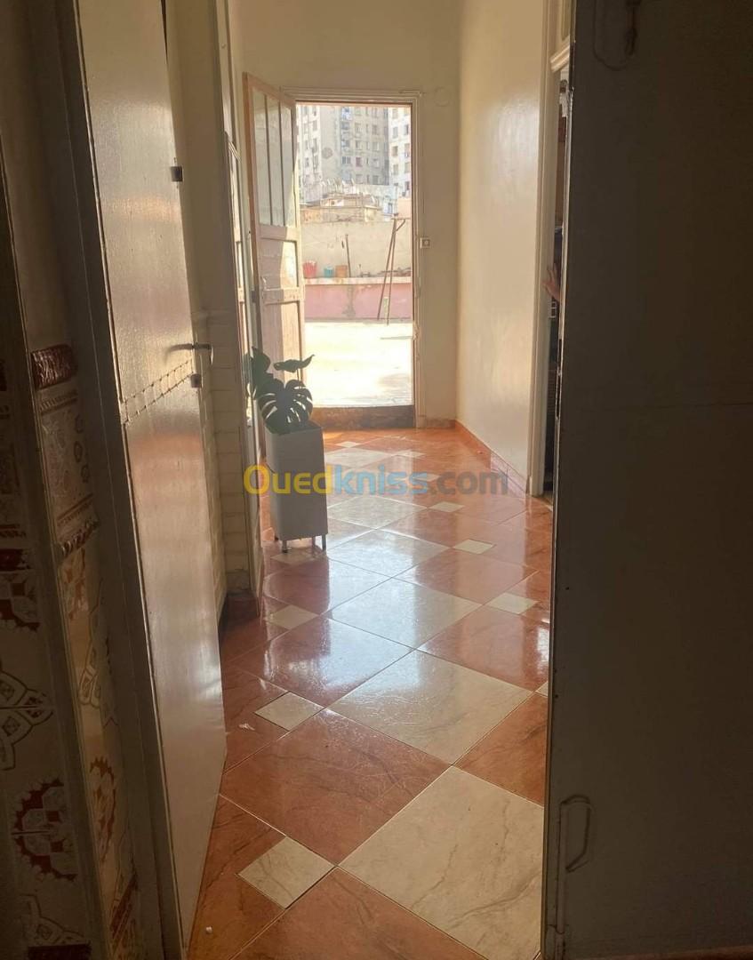 Location Appartement F5 Oran Oran