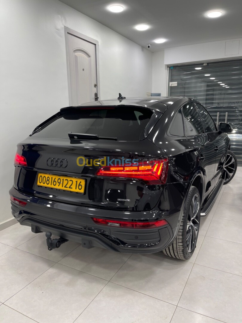 Audi Q5 2024 Sline black